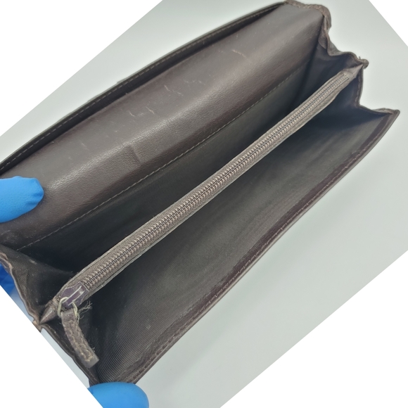 Authentic Preowned Gucci Bifold Wallet - Picture 7 of 14